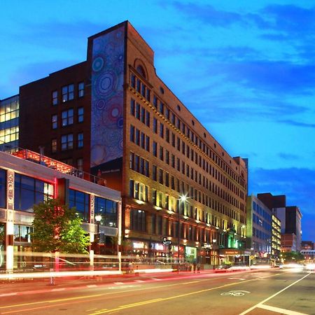 Residence Inn By Marriott Cleveland Downtown Exterior photo